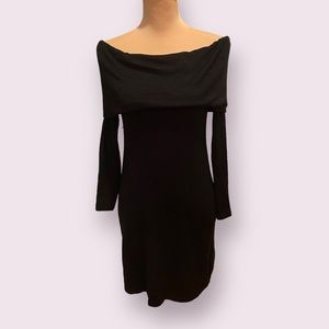 Aritzia | Women’s | Wilfred Free Black Off The Shoulder Dress | Size: M